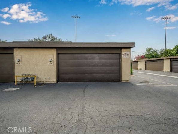 2697 W Parkside Lane, Anaheim CA 92801