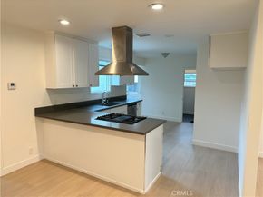 4115 W 111th Street, Inglewood CA 90304