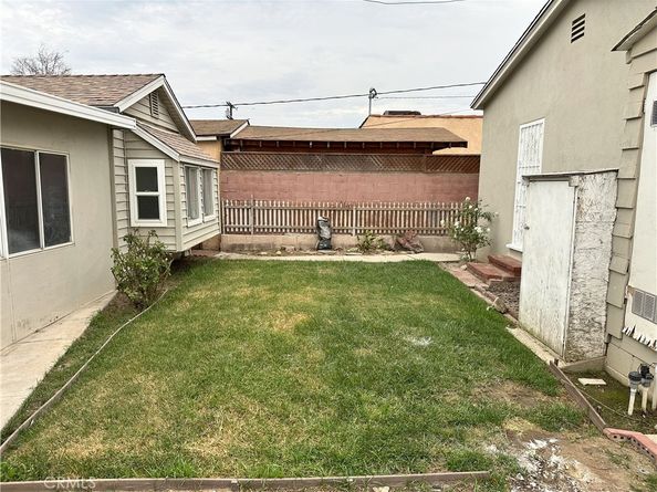 4115 W 111th Street, Inglewood CA 90304