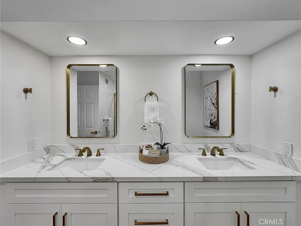 23232 El Greco, Mission Viejo CA 92692