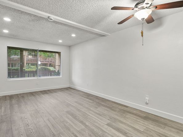 1000 W Macarthur Boulevard 67, Santa Ana CA 92707