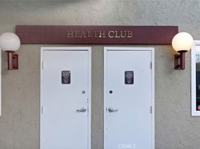 1000 W Macarthur Boulevard 67, Santa Ana CA 92707