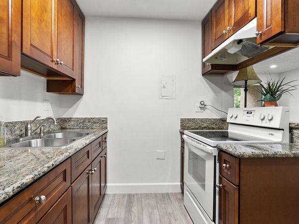 1000 W Macarthur Boulevard 67, Santa Ana CA 92707