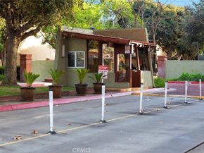 1000 W Macarthur Boulevard 67, Santa Ana CA 92707