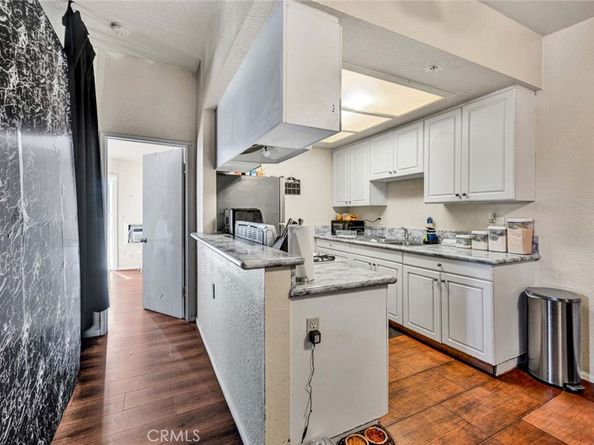 1015 N Parton Street, Santa Ana CA 92701