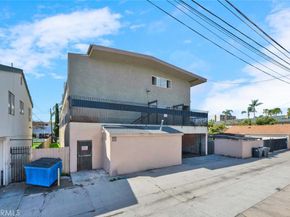 1015 N Parton Street, Santa Ana CA 92701