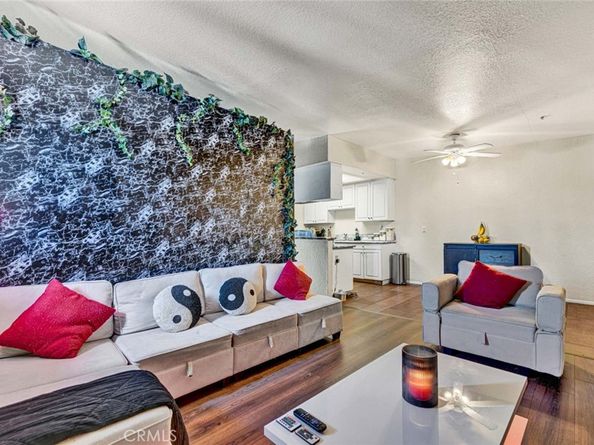 1015 N Parton Street, Santa Ana CA 92701