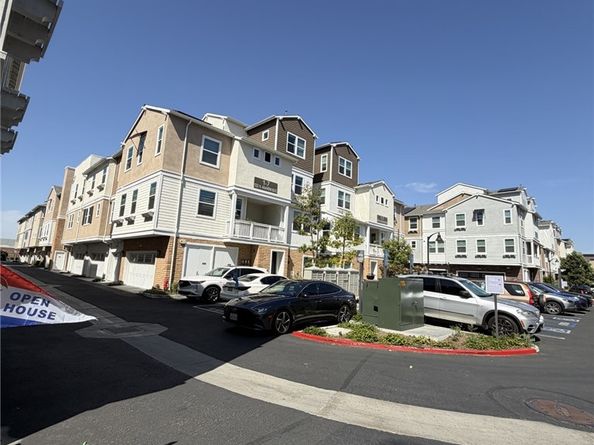 1028 N Anaheim Boulevard N 9, Anaheim CA 92801
