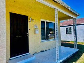 1073 E Plymouth Street, Long Beach CA 90805