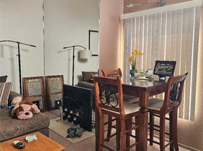 550 Orange Avenue 320, Long Beach CA 90802