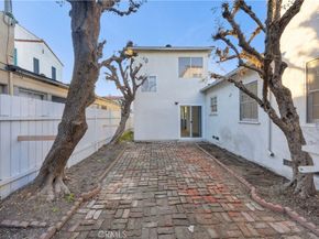 76 Argonne, Long Beach CA 90803