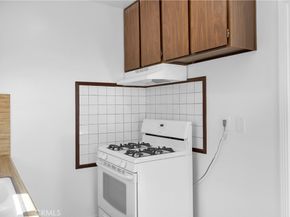 76 Argonne, Long Beach CA 90803