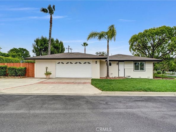 13382 Mount Hood, Santa Ana CA 92705