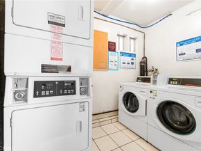 3245 Santa Fe 149, Long Beach CA 90810