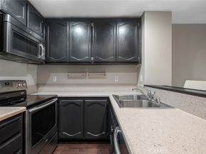 7890 E Spring 17K, Long Beach CA 90815