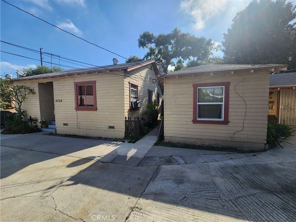 9724 Walnut, Bellflower CA 90706
