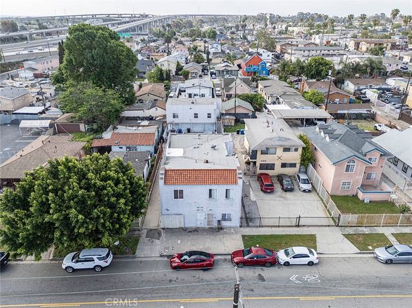 424 W 108th W, Los Angeles CA 90061