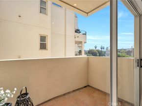 245 Main Street 208, Venice CA 90291