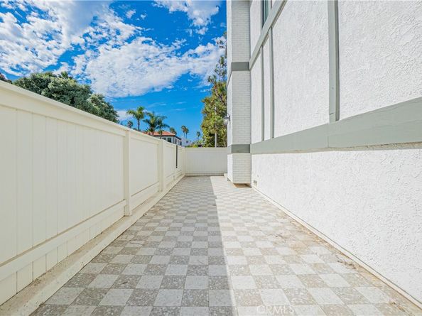 716 S Broadway A, Redondo Beach CA 90277