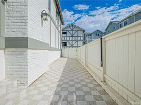 716 S Broadway A, Redondo Beach CA 90277