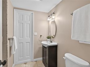 909 E Marshall Place, Long Beach CA 90807