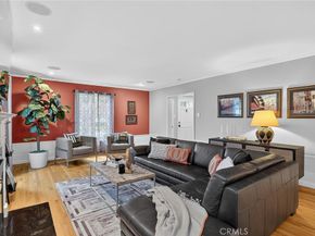 909 E Marshall Place, Long Beach CA 90807