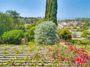 3919 Scandia Way, Los Angeles CA 90065