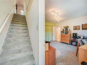 3919 Scandia Way, Los Angeles CA 90065