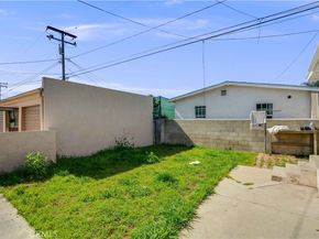 537 Bradshawe Avenue, Los Angeles CA 90022