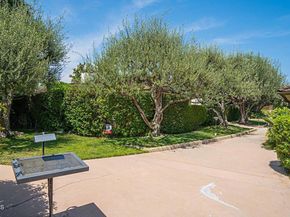 1040 S Orange Grove 1, Pasadena CA 91105