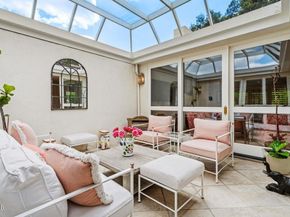 1040 S Orange Grove 1, Pasadena CA 91105