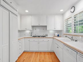 1040 S Orange Grove 1, Pasadena CA 91105