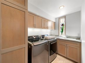 1907 Ocean Way, Laguna Beach CA 92651