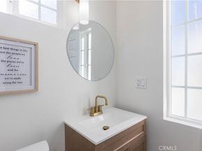 1529 W 96th Street, Los Angeles CA 90047