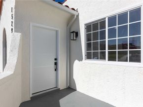 1529 W 96th Street, Los Angeles CA 90047