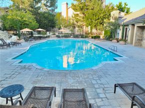 19431 Rue De Valore 19B, Lake Forest CA 92610