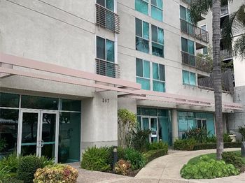 267 S San Pedro Street