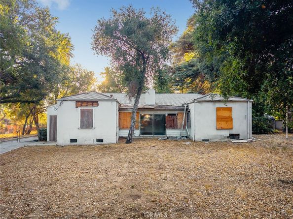 2378 Morslay Road, Altadena CA 91001