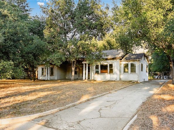 2378 Morslay Road, Altadena CA 91001