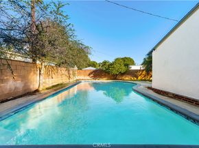 7001 Lasaine Avenue, Van Nuys CA 91406