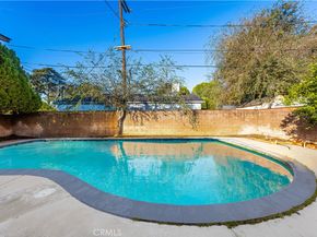 7001 Lasaine Avenue, Van Nuys CA 91406