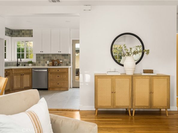 7001 Lasaine Avenue, Van Nuys CA 91406