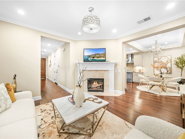 853 W Huntington B, Arcadia CA 91007