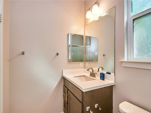 4806 S Apricot Way, Ontario CA 91762