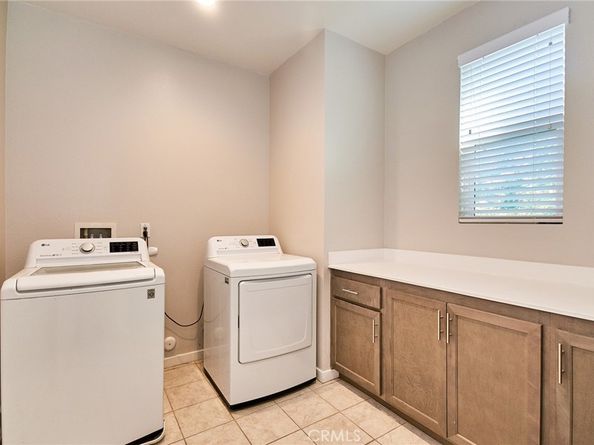 4806 S Apricot Way, Ontario CA 91762