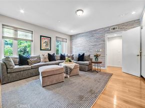 935 Hillcrest Place, Pasadena CA 91106