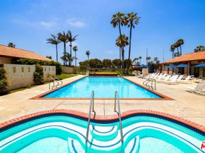 29500 Heathercliff Rd. 3, Malibu CA 90265