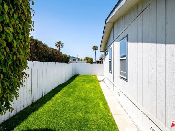 29500 Heathercliff Rd. 3, Malibu CA 90265