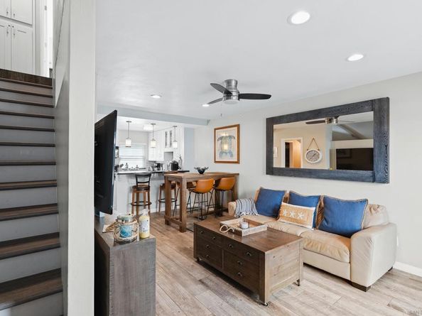 1311 La Palma St 4, San Diego CA 92109