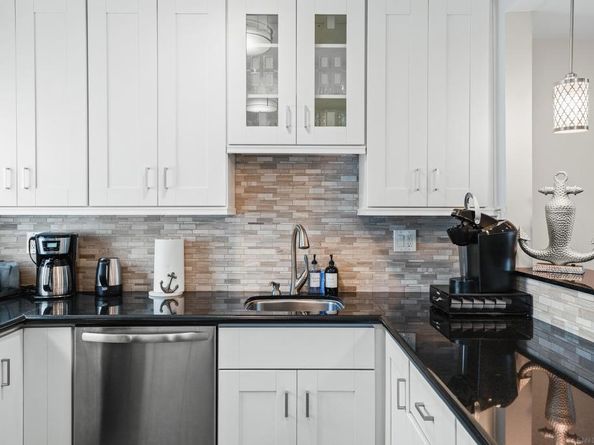 1311 La Palma St 4, San Diego CA 92109